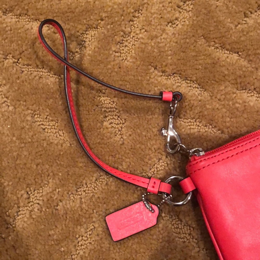 COACH wristlet (never been used) - Picture 2 of 3
